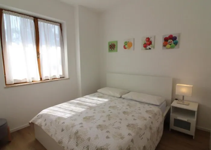 With Private Fenced Garden Willa